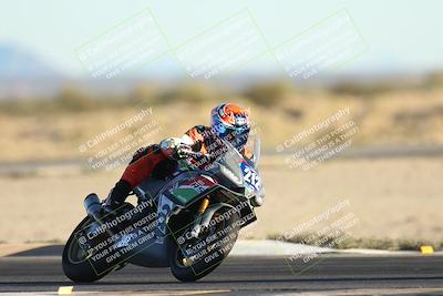 media/Dec-07-2025-CVMA (Sun) [[3e7d2de5dc]]/Race 17-Amateur Formula Middleweight/